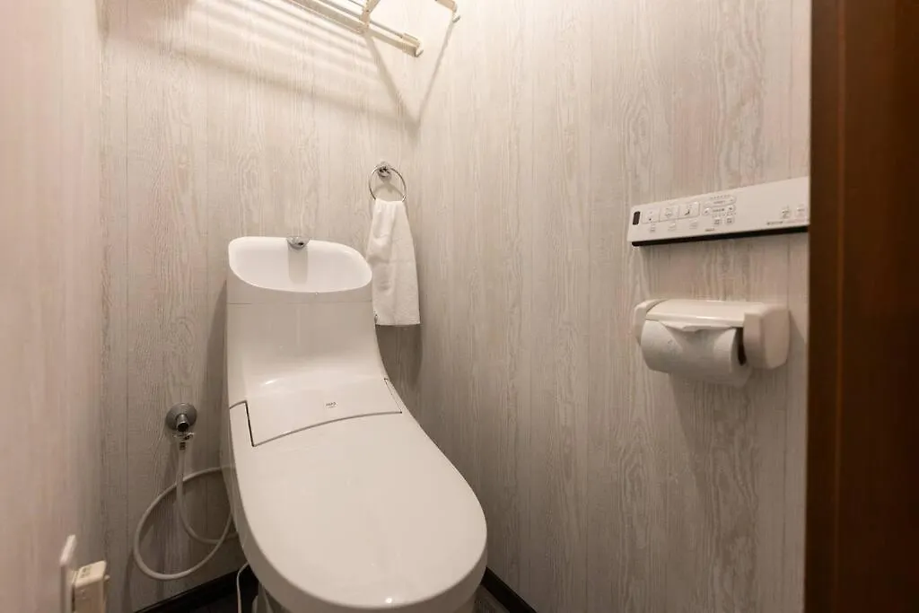 静かな家族向け5寝室の宿 Villa Osaka Japan